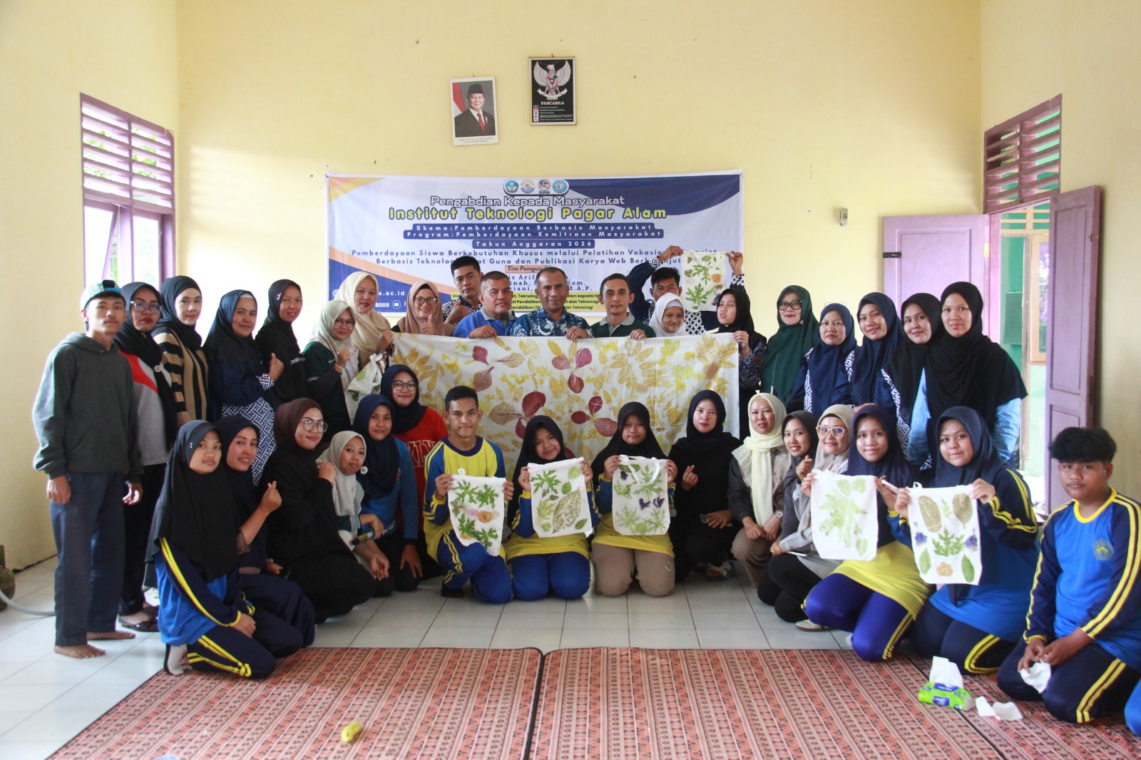 Pelatihan Kriya Siswa